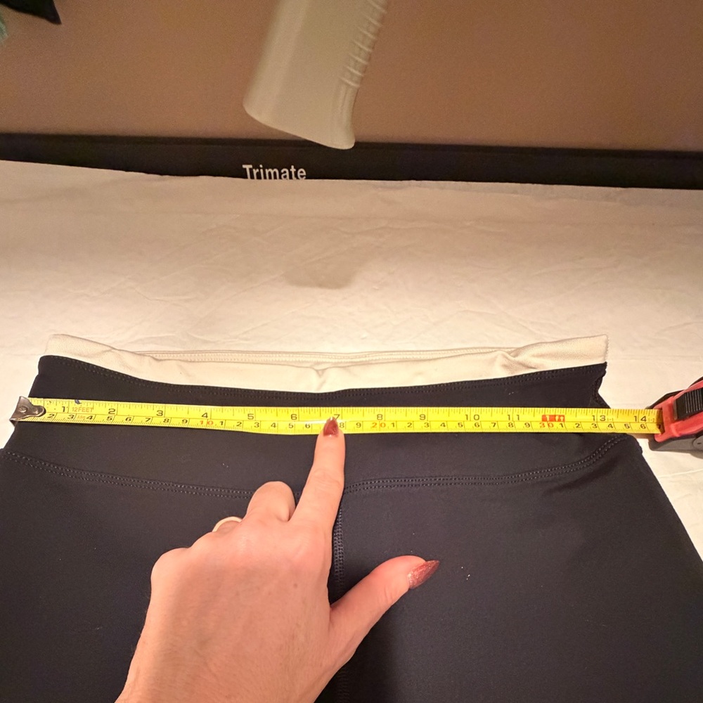 Lot of 2: Nesh & Lorna Jane Mesh detail leggings Sz. S/M *NICE* MSRP: $211+tax - Picture 4 of 12